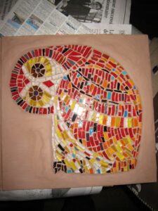 2007 stage - Vinca - Chouette n°1 ; joint 'cuir'; d'après une mosaïque de Josef Seger sur le Maria Franc-Hof housing development building (Vienne, Austriche)