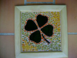 2009 - 06 - Nicole (feuilles pâte de verrre pré-découpées)