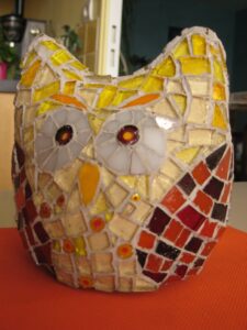 2015-09 Vinca ; verre sur structure faite maison